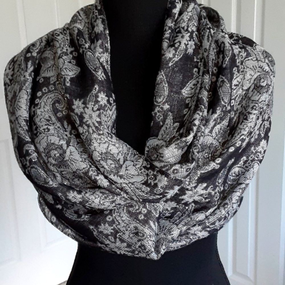 Infinity scarf - Picture 2 of 7